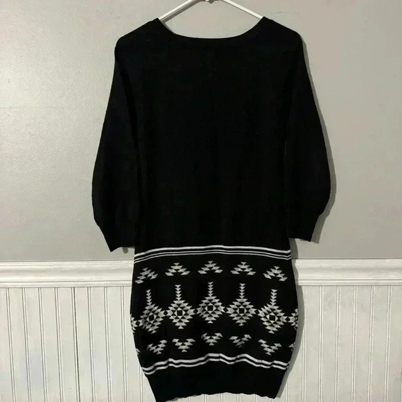 Sequin Hearts Black Knit Knee Length Sweater Dress with Aztec design Size M - Picture 3 of 7